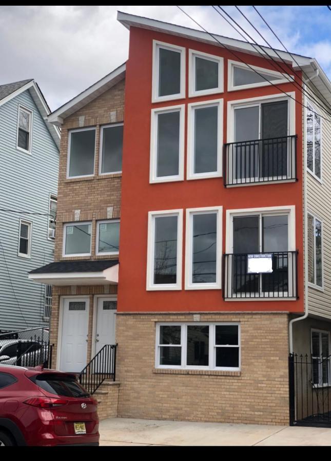 Cozy & Deluxe Apartment - Ez Access To Nyc 뉴어크 외부 사진